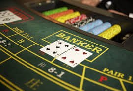 jdbkx slot APP Slots ဂိမ်းများ မြန်မာကစားသမား ဖုန်းတွင်ကစားနေသောမြင်ကွင်း